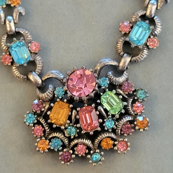 Coro Necklace ~ Fruit Salad Colorful Rhinestones ~ Vintage ~ Pretty! - Picture 8 of 11